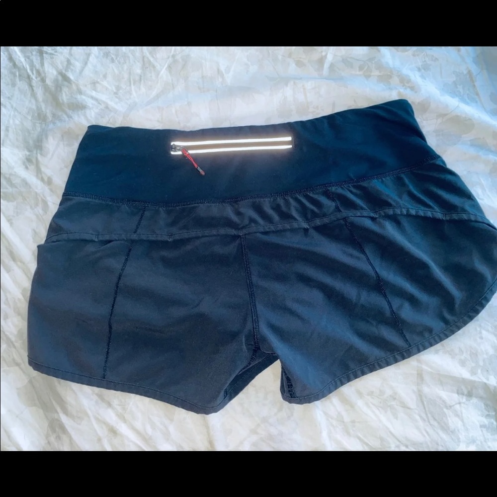 Lululemon - Picture 2 of 2